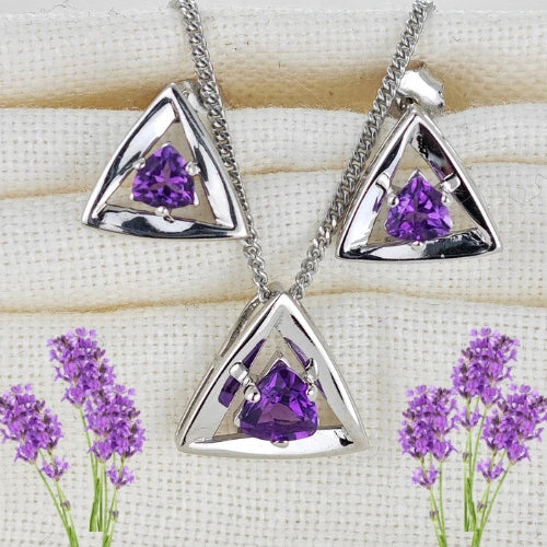Amethyst jewellery – necklaces, earrings, Sets – designed in the UK