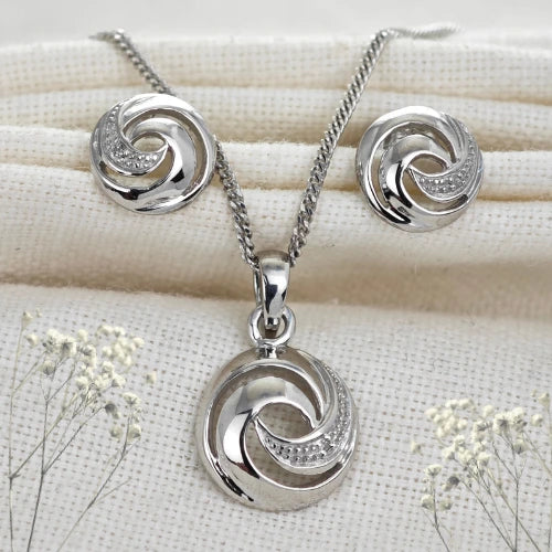 Diamond jewellery – necklaces, earrings, sets – handcrafted in the UK