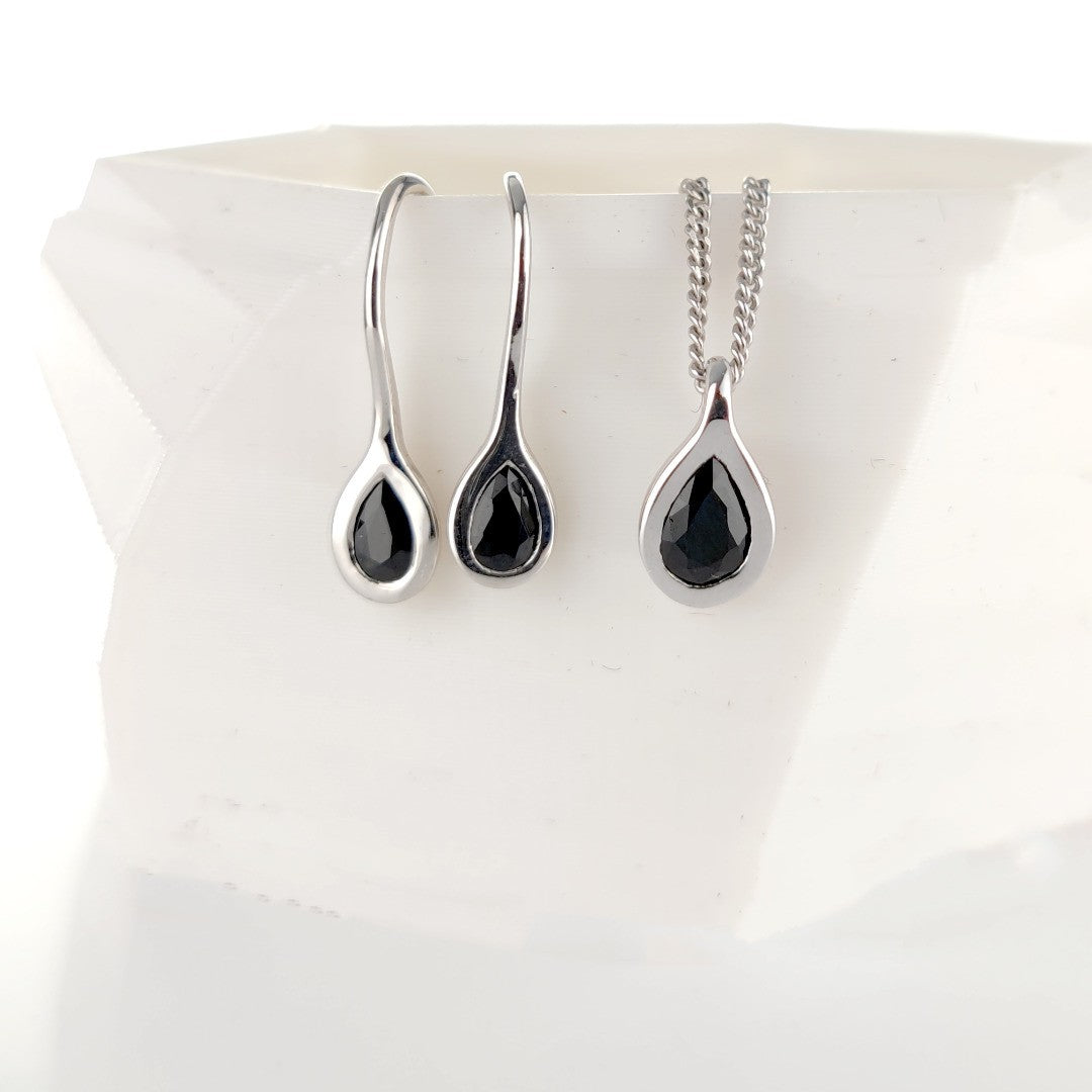 Sapphire Pear Jewellery Set in Sterling Silver