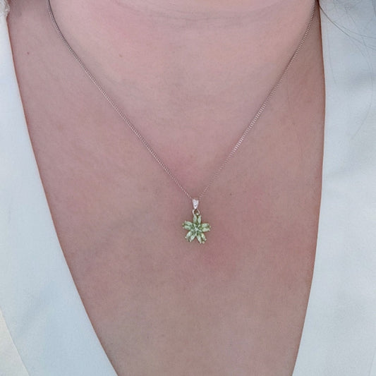 peridot silver pendant necklace image 2