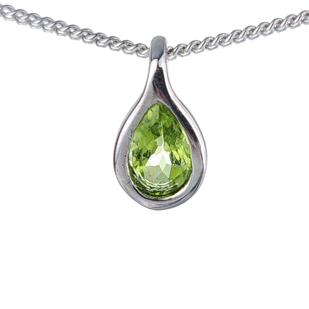 peridot silver pendant necklace image 5