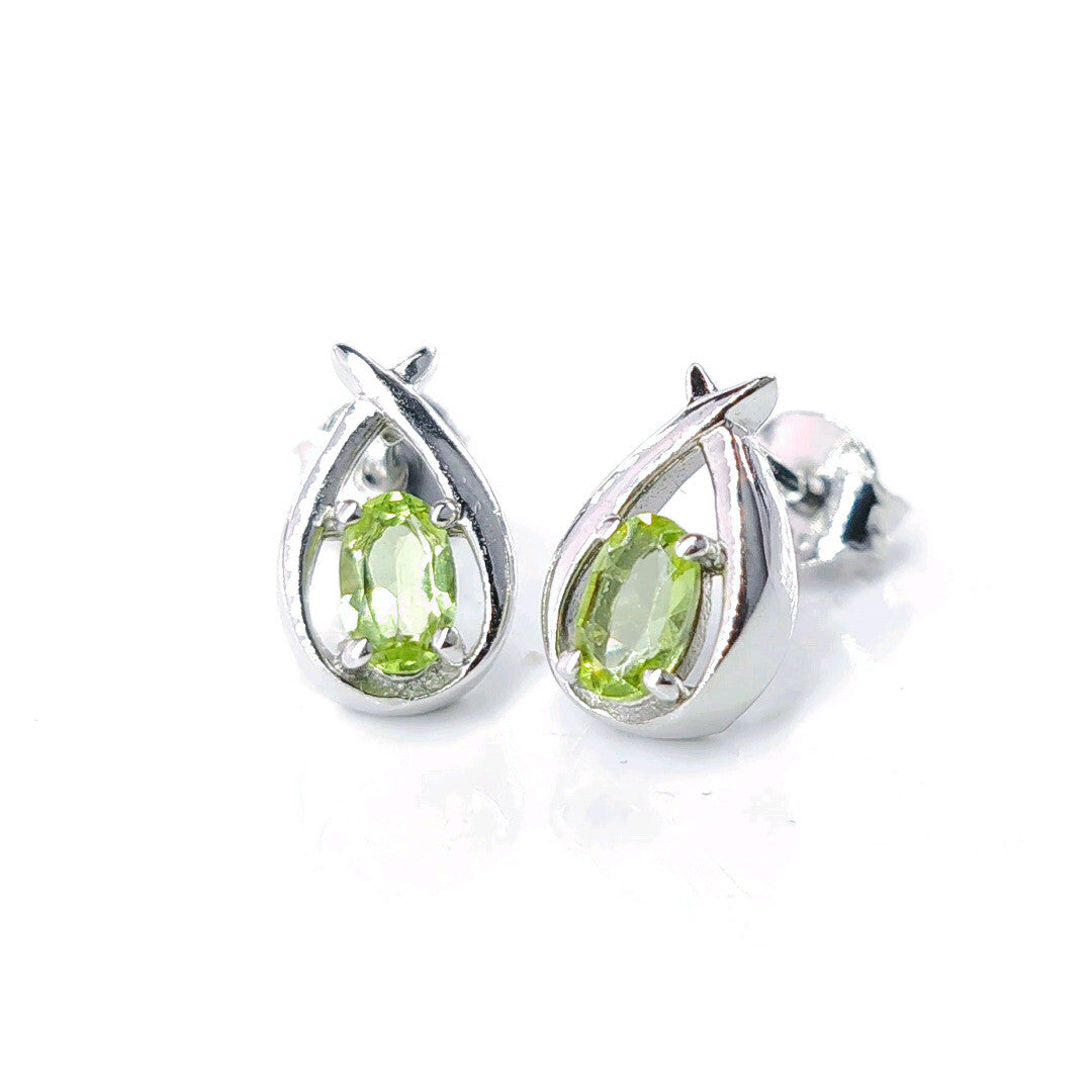 peridot earrings 0.5ct pear green twist studs silver august birthstone designed in the UK