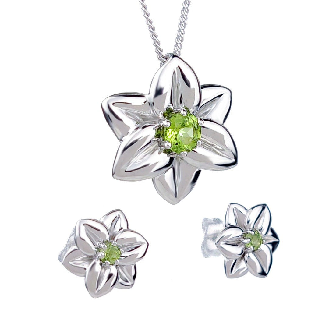 peridot silver necklace image 4