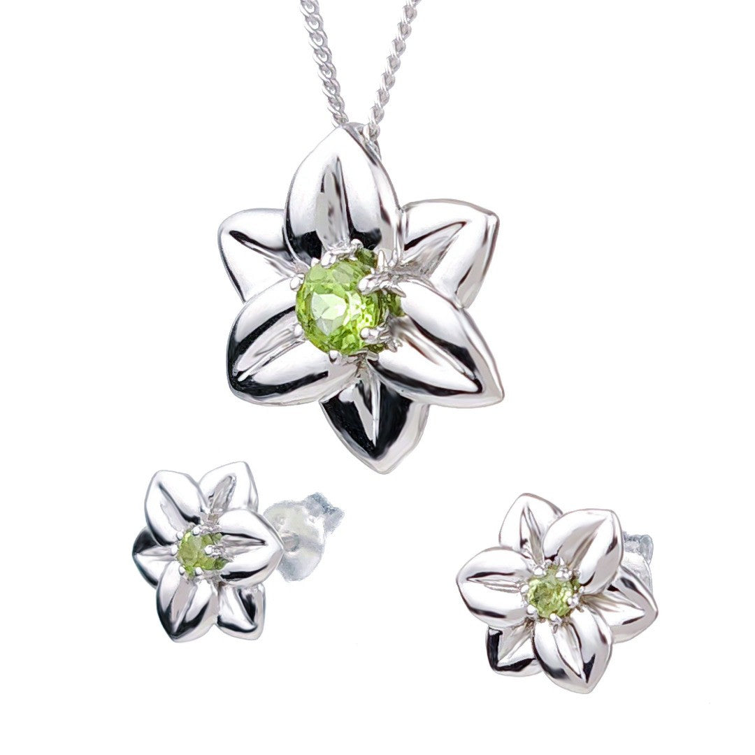 peridot silver necklace image 5