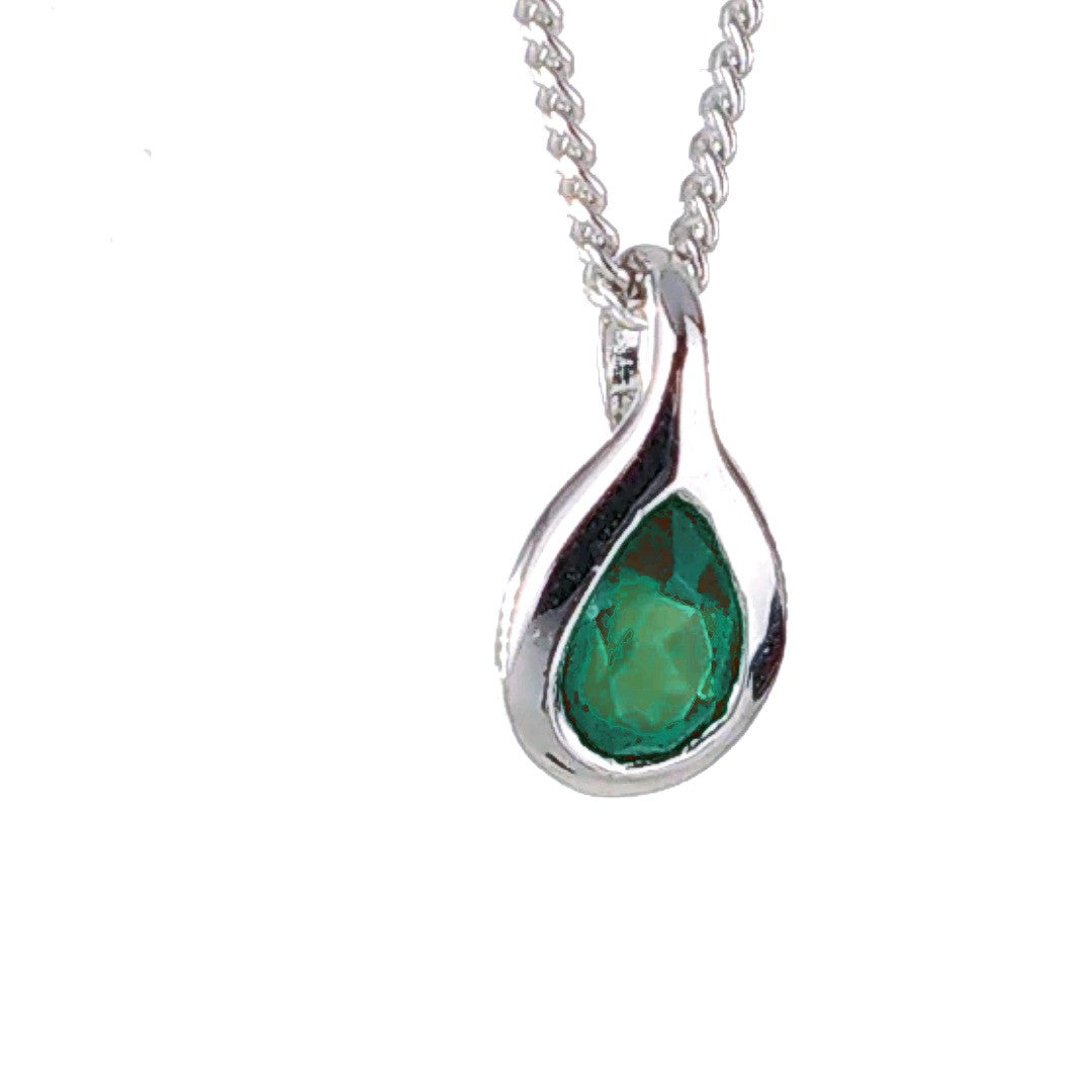 Green Onyx Pear Necklace in Sterling Silver