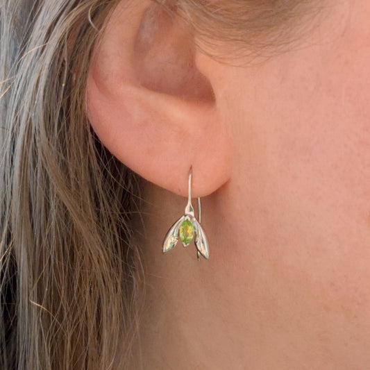 peridot silver dangle earrings image 2