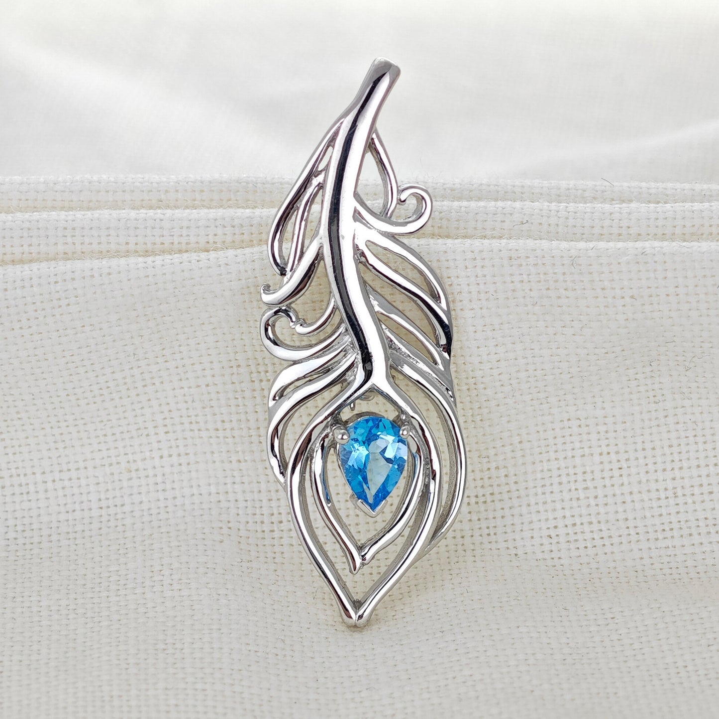 Blue Topaz Sterling Silver Brooch 0.77ct Peacock Feather December Birthstone