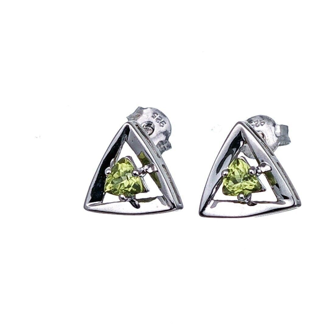 peridot silver stud earrings image 6