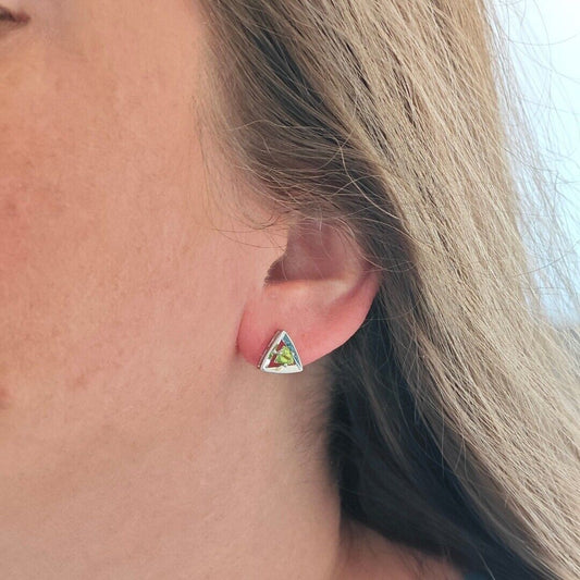 peridot silver stud earrings image 2
