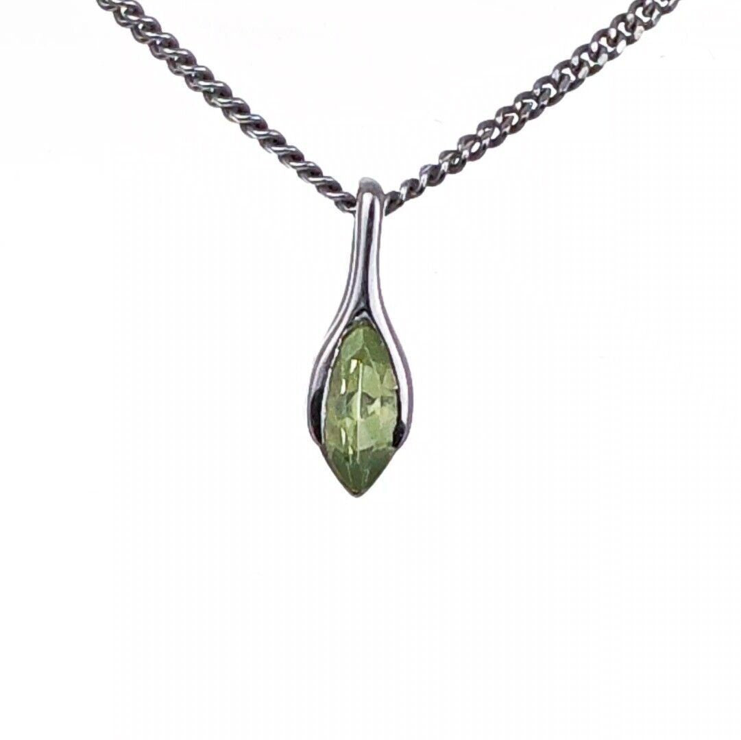peridot silver pendant