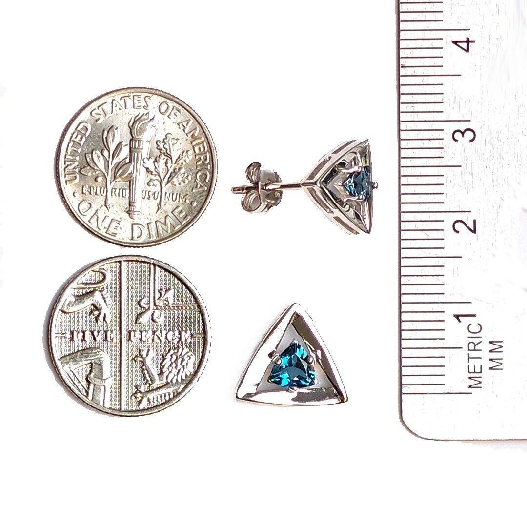London Blue Topaz Trillion Jewellery Set in Sterling Silver