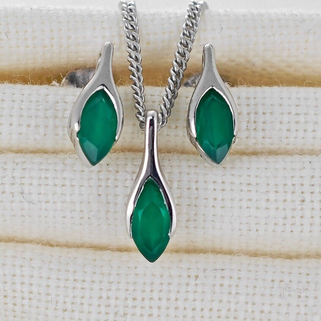 Green Onyx Minimalist Marquise Jewellery Set in Sterling Silver