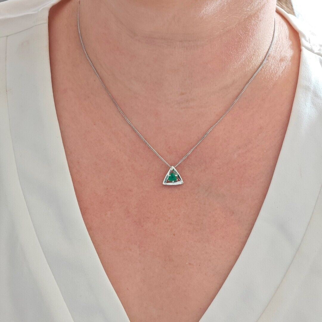 Green Onyx Trillion Jewellery Set in Sterling Silver