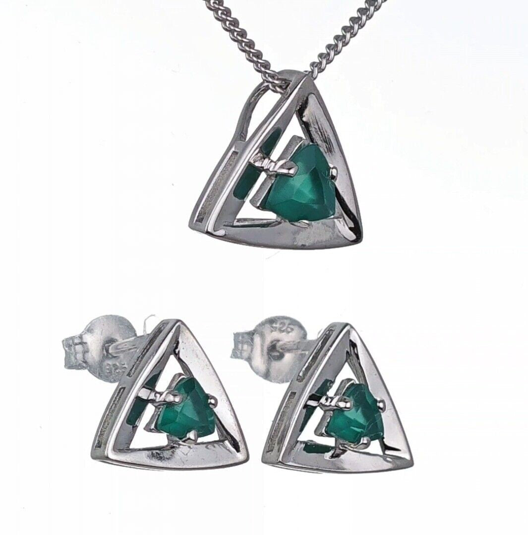 Green Onyx Trillion Jewellery Set in Sterling Silver