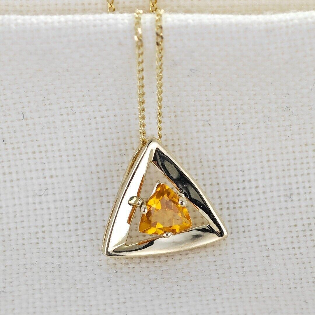 Citrine Trillion Necklace in 9ct Gold