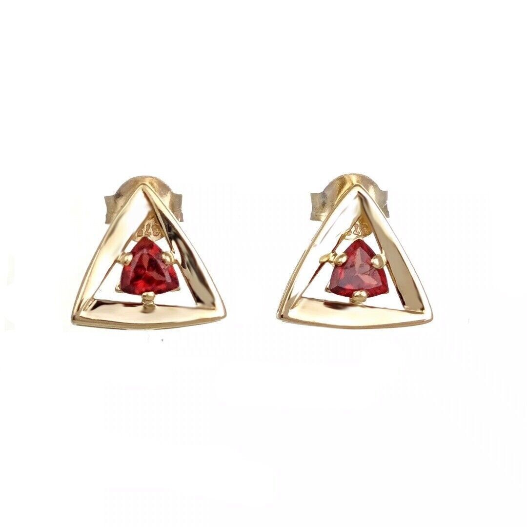 Garnet Earrings 9ct Yellow Gold Studs Studs Trillion