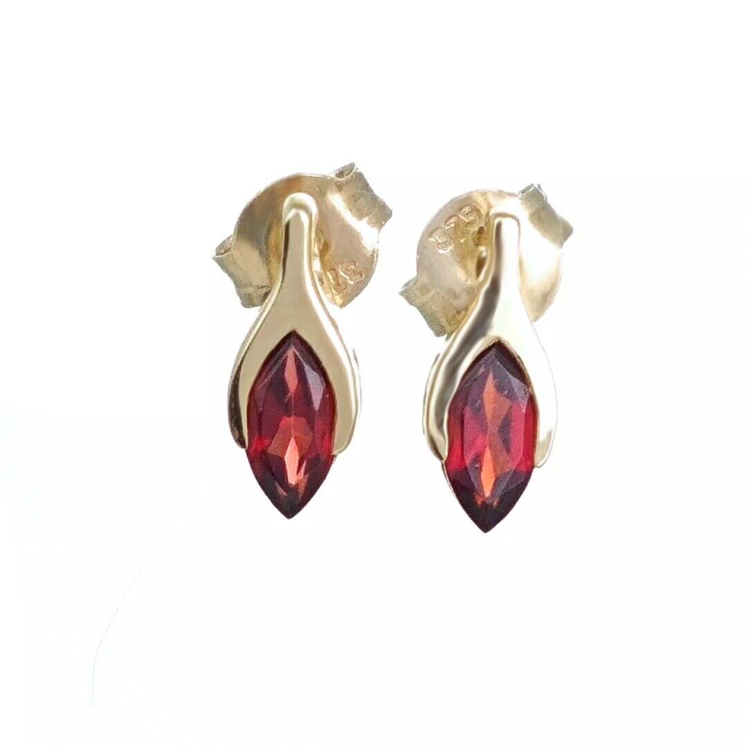 Garnet Minimalist Marquise Earrings in 9ct Gold