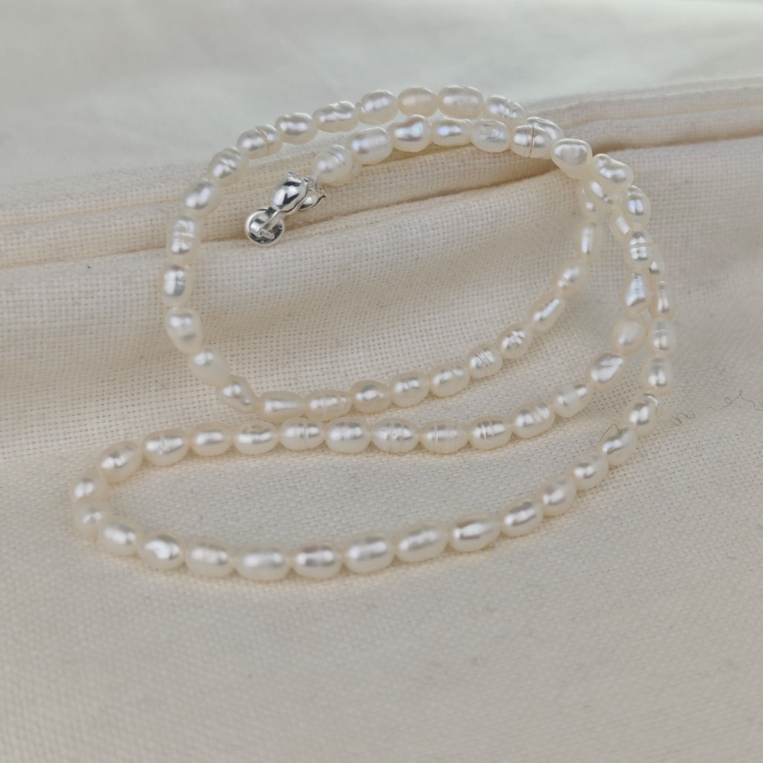 White pearl necklace chocker length sterling silver fastening