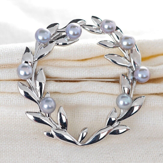 Olive Wreath Pearl Brooch Hallmarked