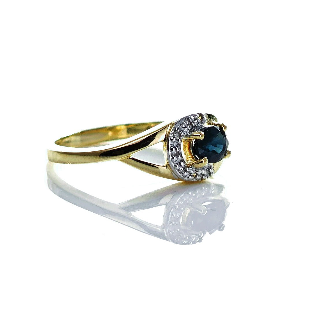 9ct Sapphire Ring Size N Diamond Yellow Gold 0.45ct Blue Oval Gemstone
