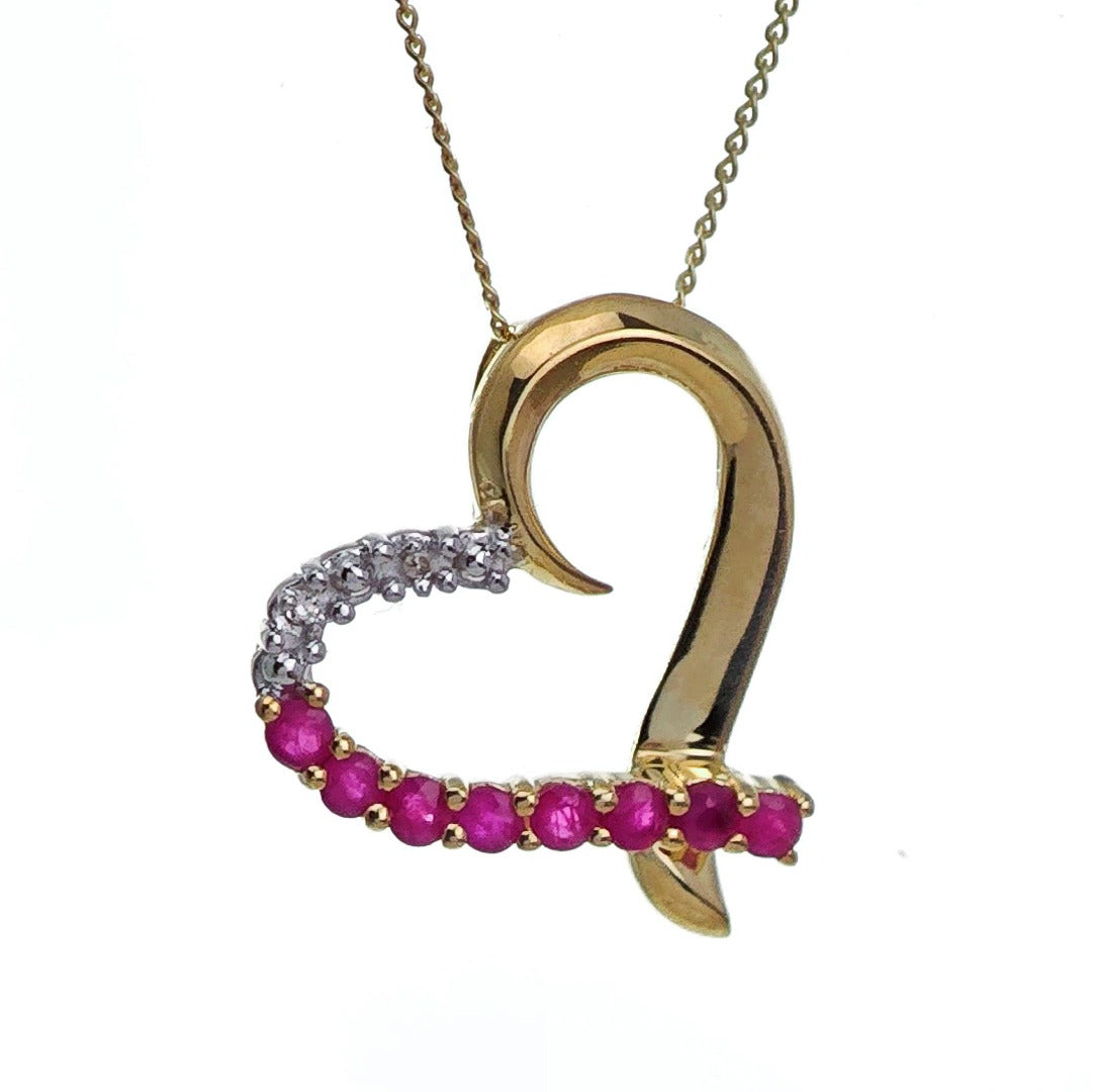 Necklace in Gold – Perfect Gift for Her