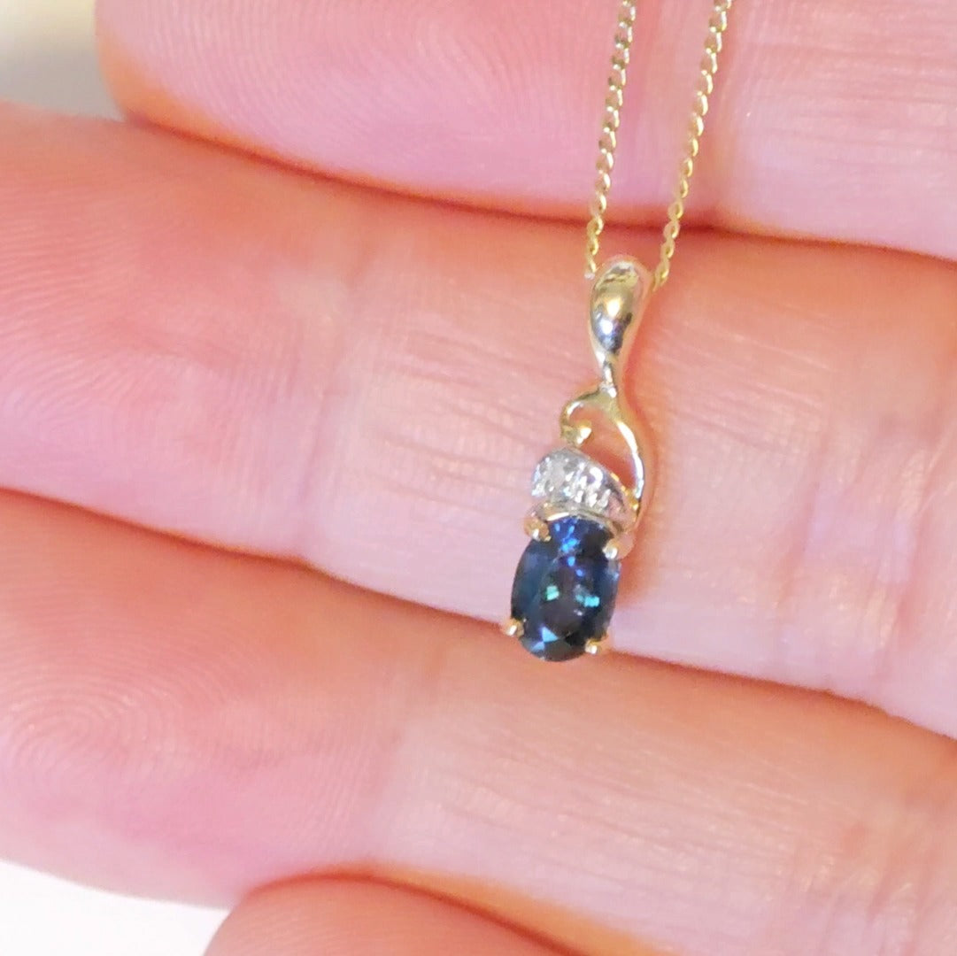 9ct Sapphire Diamond Necklace Yellow Gold 0.6ct Blue Oval Natural Gemstone