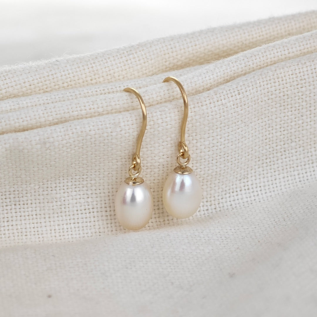 9ct Pearl Dangle Earrings 8mm Ivory Teardrop