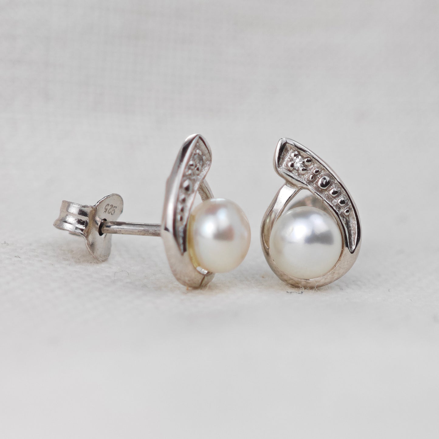 Sterling Silver Pearl Diamond Earrings Studs