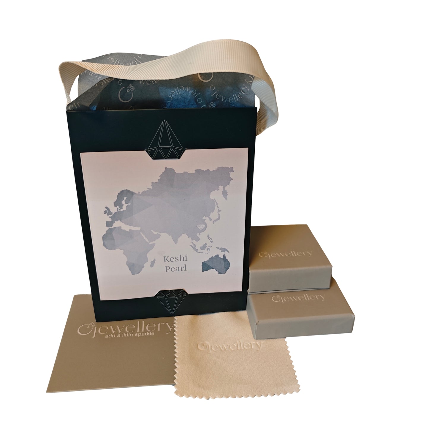 Jewellery packaging set with a box, card, and cleaning cloth on a white background