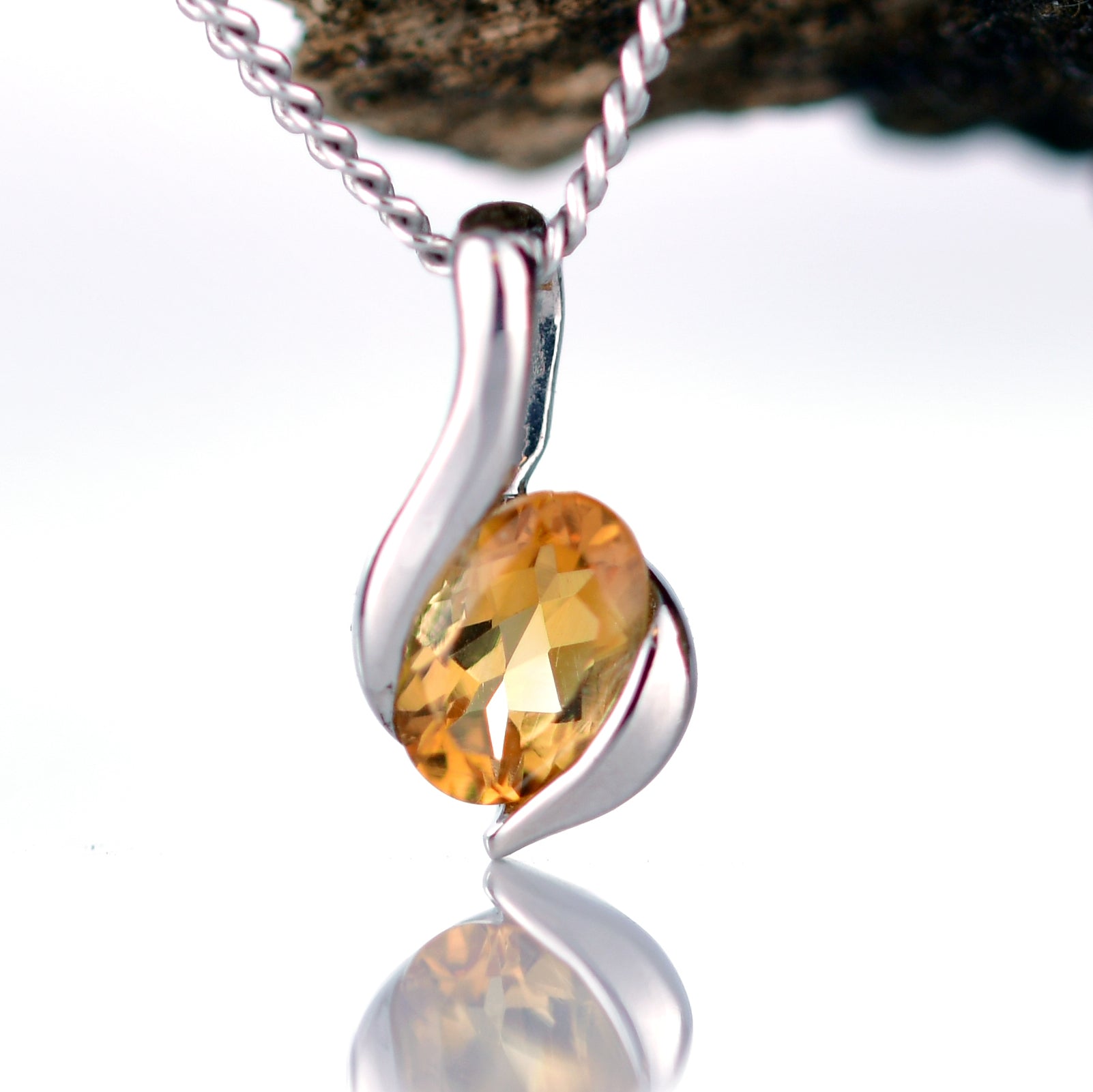 Citrine Necklace in Sterling Silver – Handcrafted Natural Gemstone