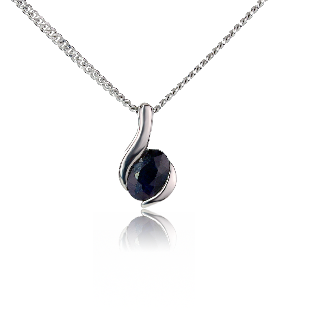 Sapphire Necklace in Sterling Silver – Handcrafted Natural Gemstone