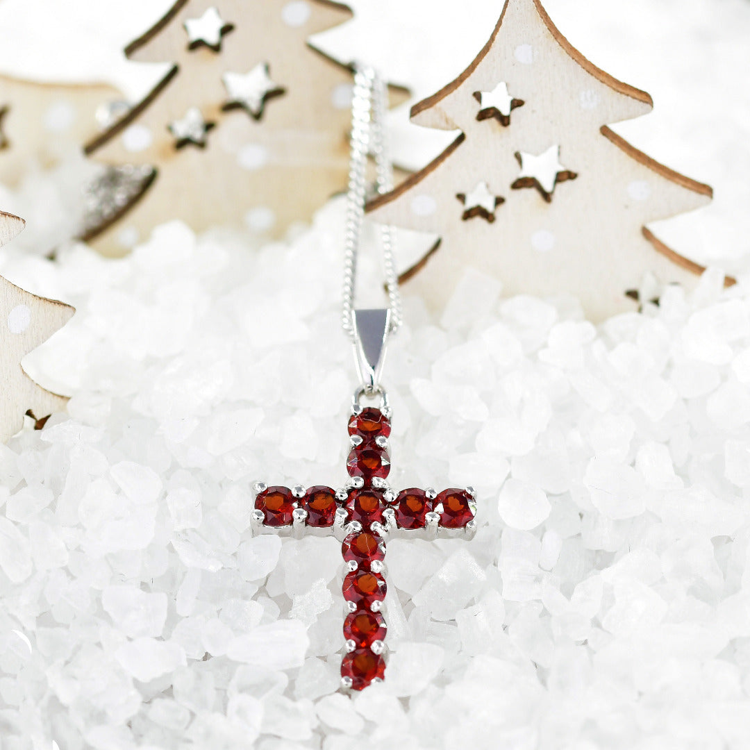 Garnet Necklace in Sterling Silver – Handcrafted Natural Gemstone
