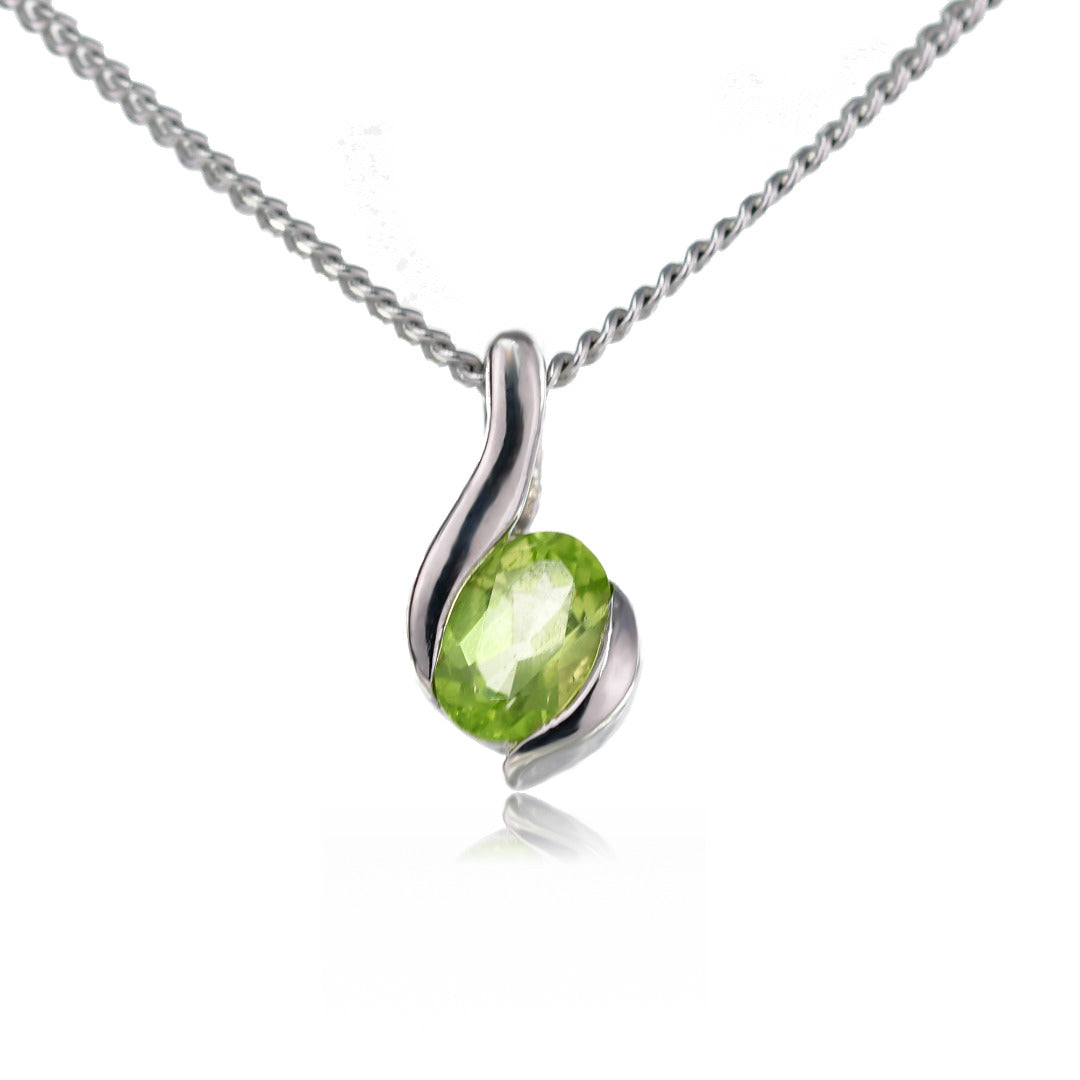 sterling silver pendant peridot oval contemporary designed in the UK