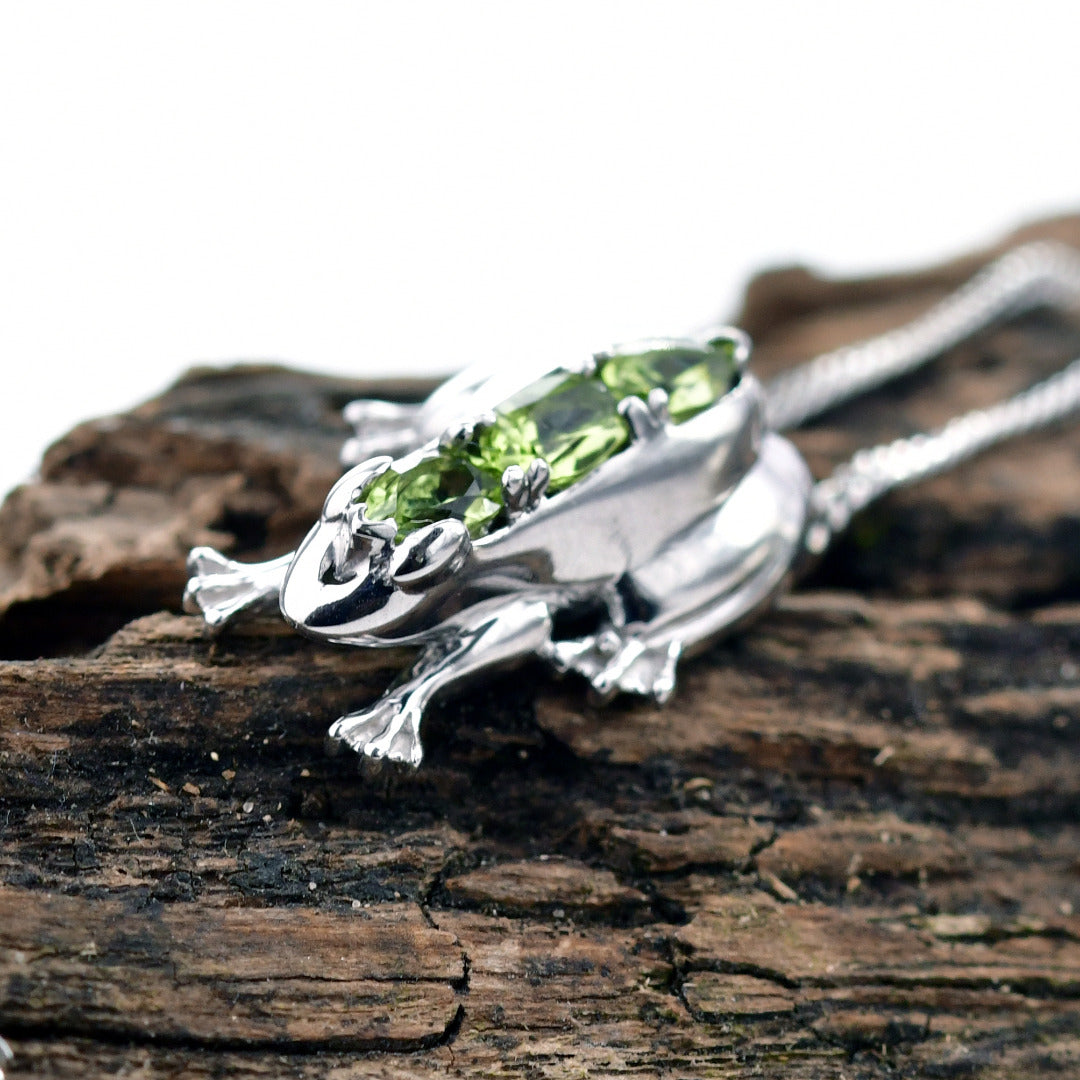 Peridot Green Frog Necklace Sterling Silver 18'' Chain August Birthstone