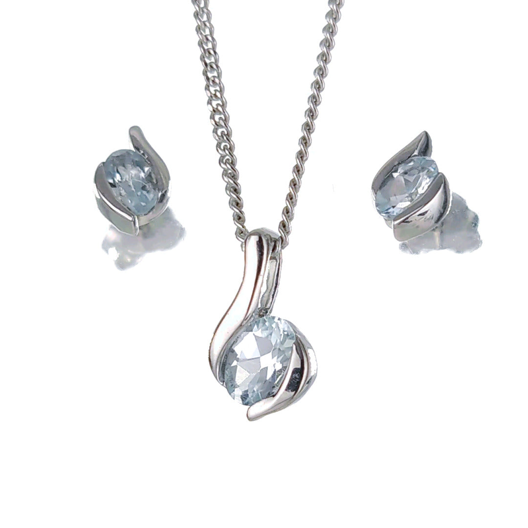 Aquamarine jewellery set in sterling silver
