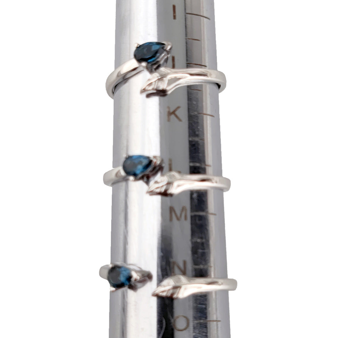 Sterling Silver Topaz Leaf Ring Adjustable Size I-T London Blue Boxed Gift