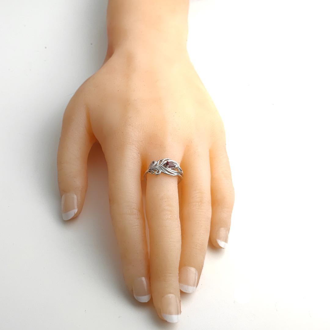 Garnet Ring in Sterling Silver – Handcrafted Natural Gemstone