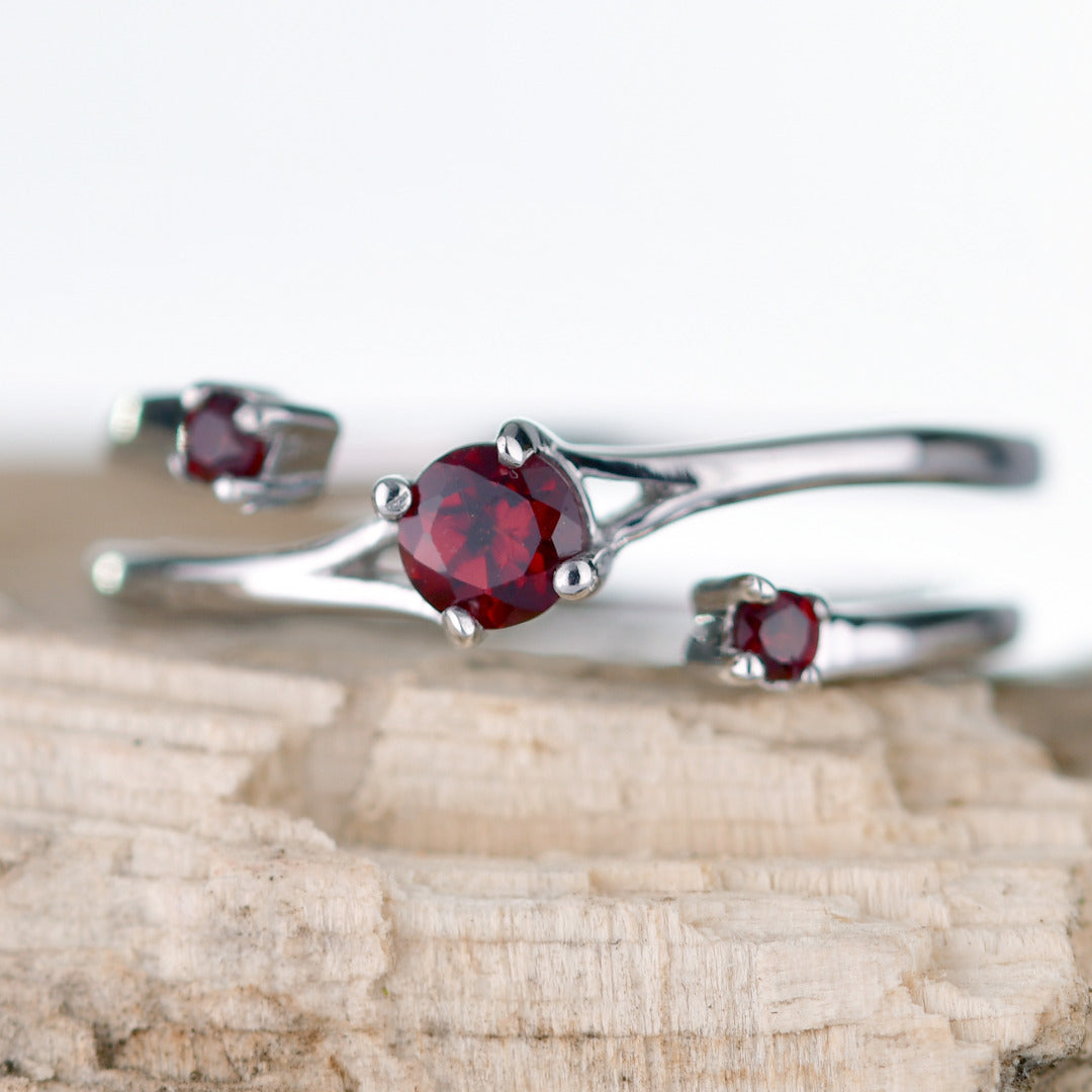Sterling Silver Garnet Ring Size I-S Adjustable
