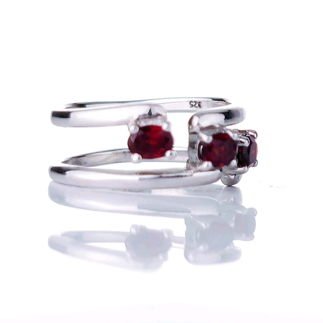 Garnet Ring in Sterling Silver – Handcrafted Natural Gemstone