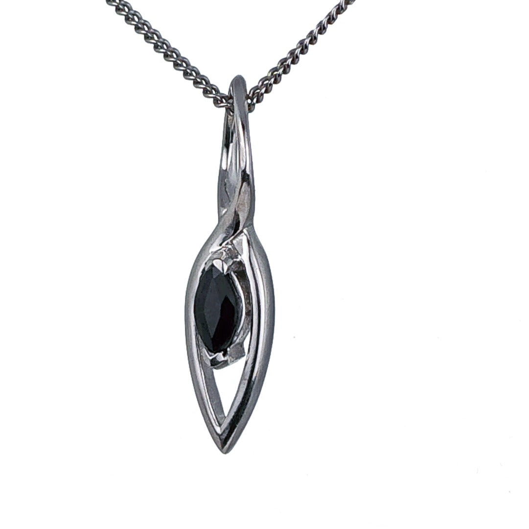 Australian Inky Blue Natural Sapphire Pendant made of Sterling Silver