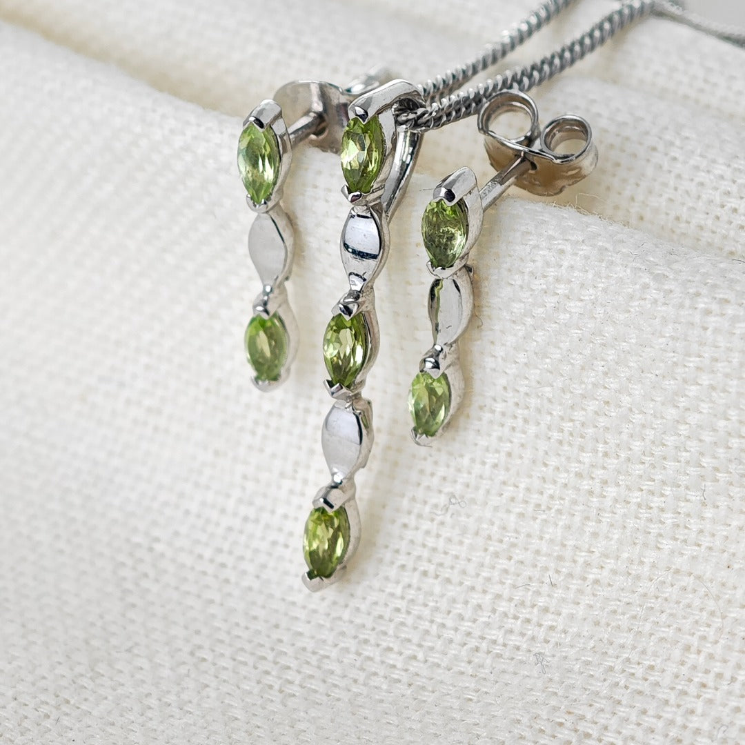 Set Peridot Necklace Earrings Sterling Silver Studs Infinity Marquise