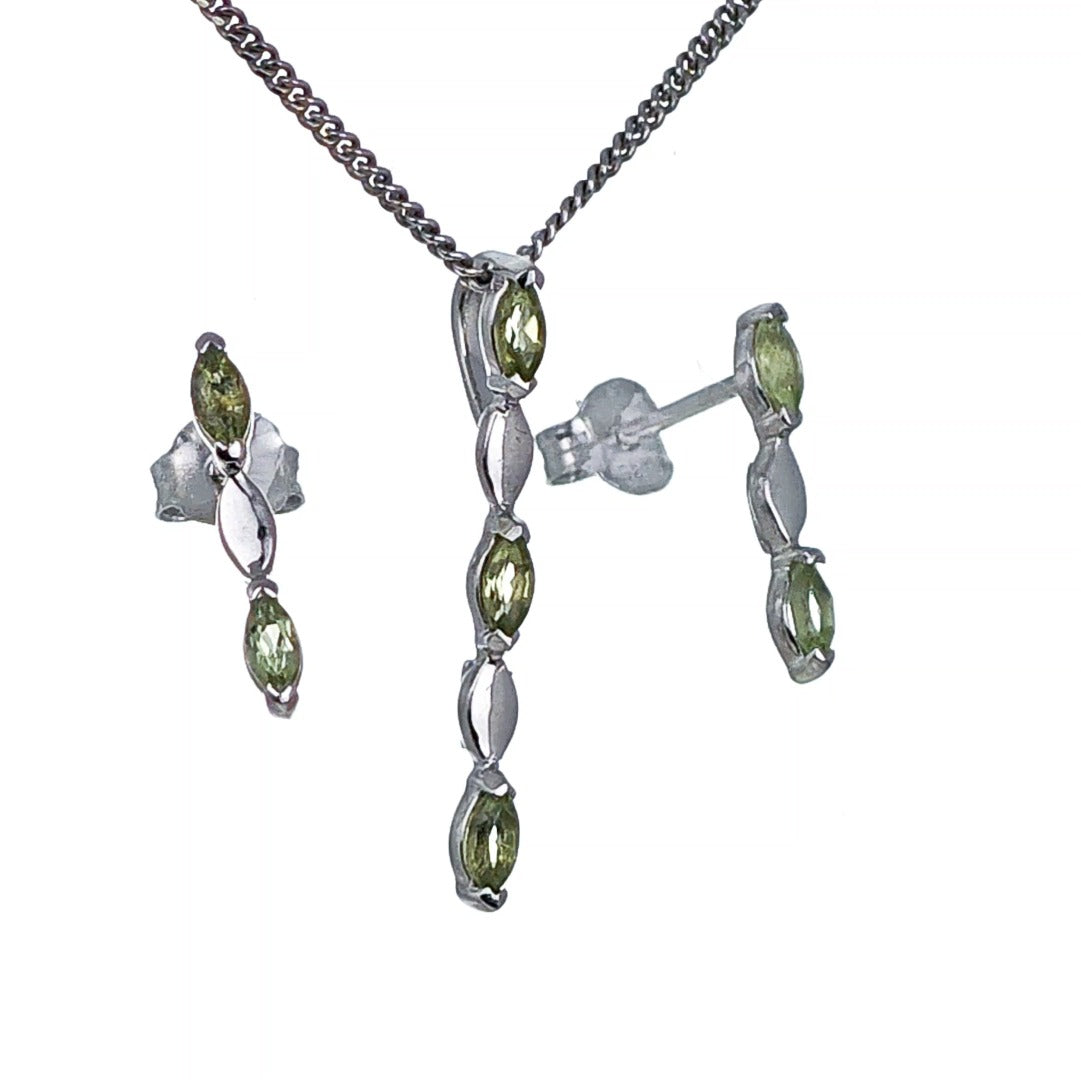 Set Peridot Necklace Earrings Sterling Silver Studs Infinity Marquise