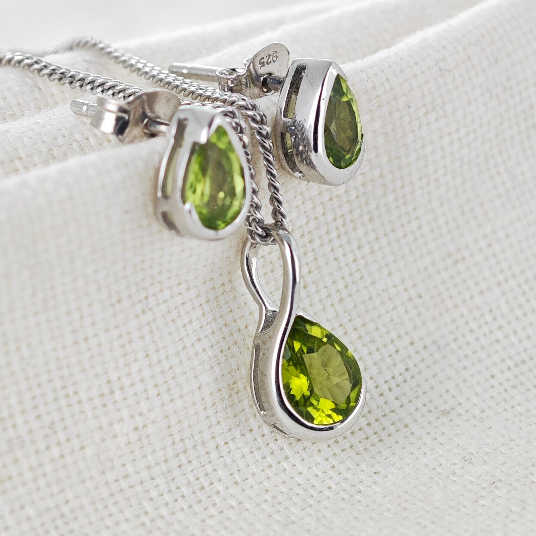 Peridot Pear Earring Pendant Set Sterling Silver