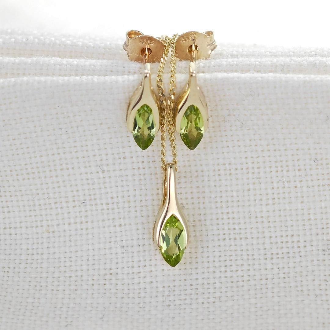 9ct Gold Peridot Set Pendant Stud Earrings Minimalist Green Marquise