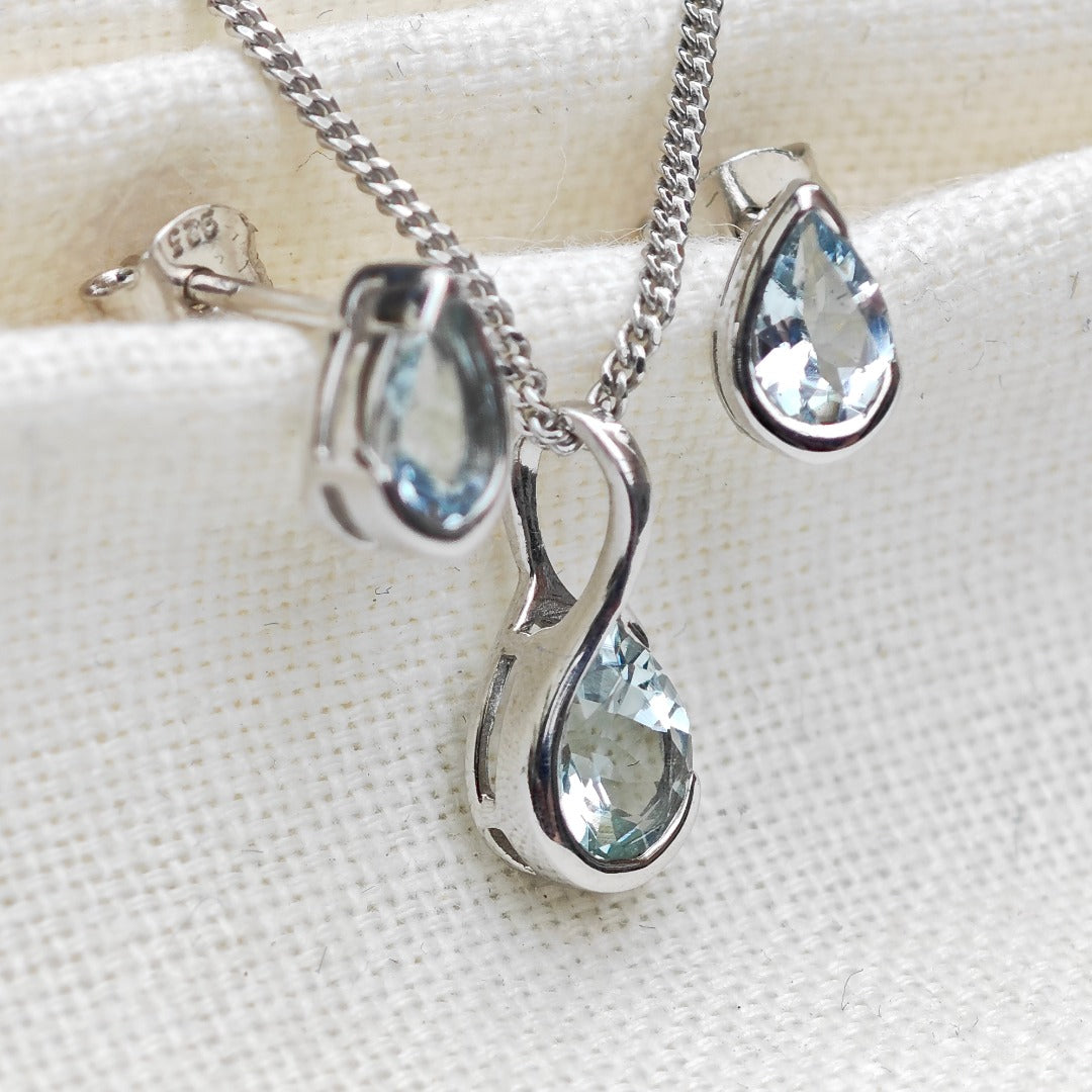 Aquamarine Necklace Set Sterling Silver Infinity Loop Pendant Stud Earrings
