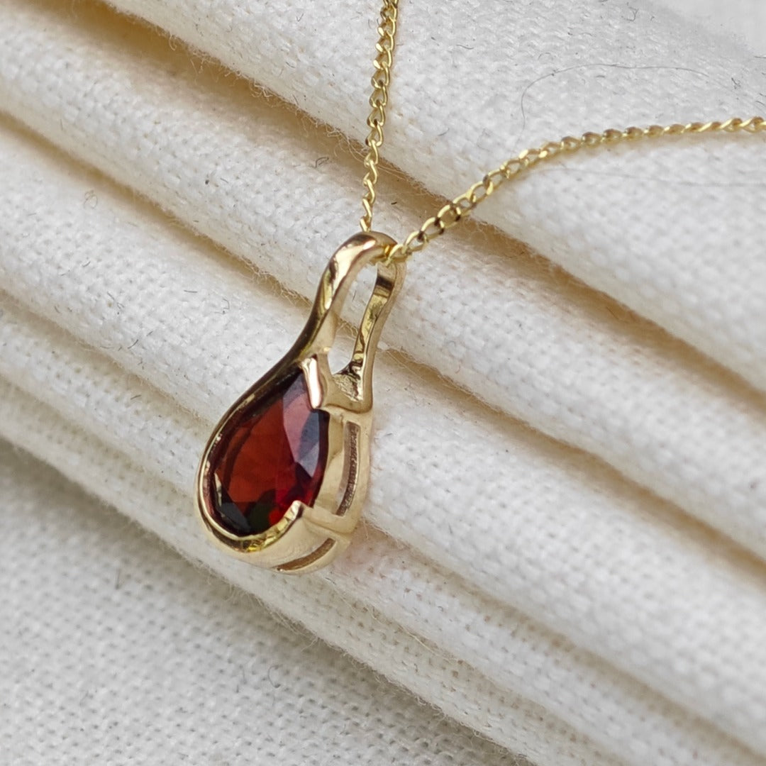 9ct Gold Garnet Necklace Infinity Loop Red Natural Gemstone