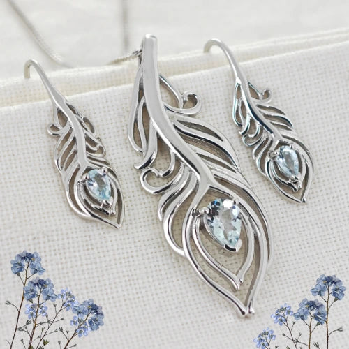 Aquamarine jewellery – necklaces, earrings, sets – designed in the UK