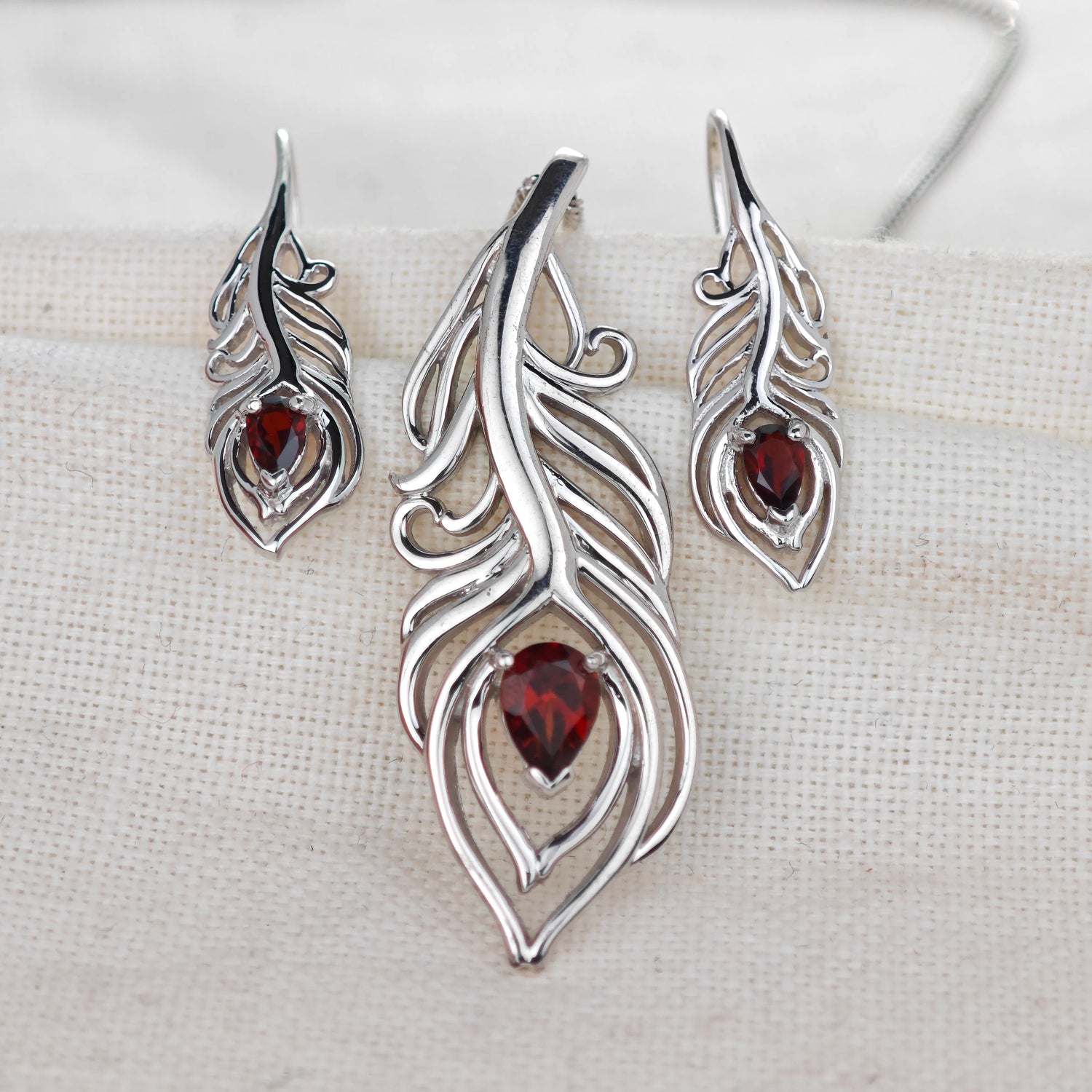 Garnet jewellery – necklaces, rings, earrings – designed in the UK