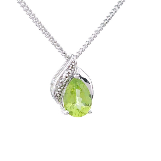 peridot silver pendant necklace