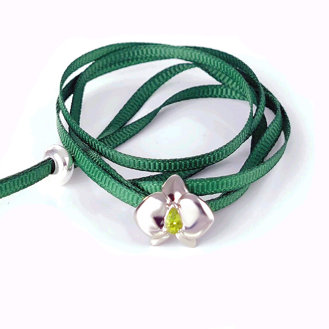 peridot silver pendant necklace image 5